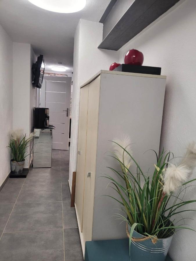 Pokoje Na Warszawskiej Gorzów Wielkopolski Exterior foto