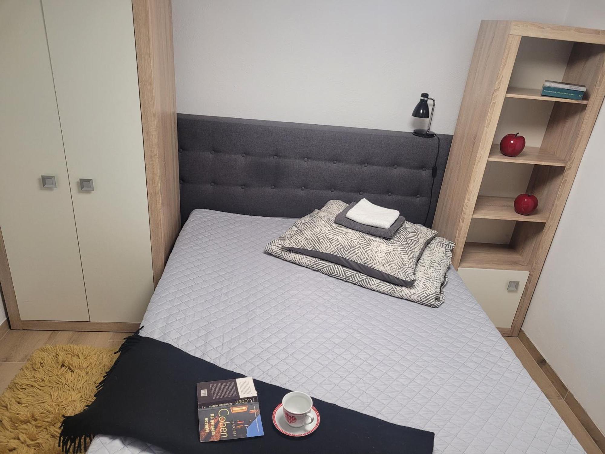 Pokoje Na Warszawskiej Gorzów Wielkopolski Exterior foto